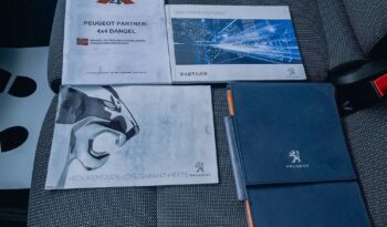 PEUGEOT Partner  | 4×4 (doł. ręcznie) | Manualna | 131 KM | Czerwony full