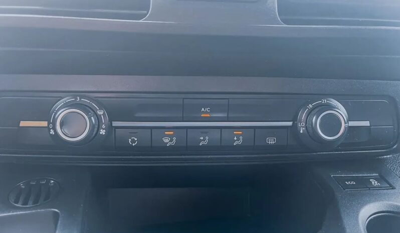 PEUGEOT Partner  | FWD (przód) | Automatyczna | 131 KM | Czerwony full