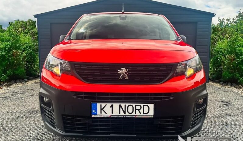 PEUGEOT Partner  | FWD (przód) | Automatyczna | 131 KM | Czerwony full