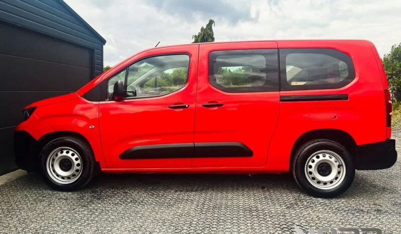 PEUGEOT Partner  | FWD (przód) | Automatyczna | 131 KM | Czerwony full