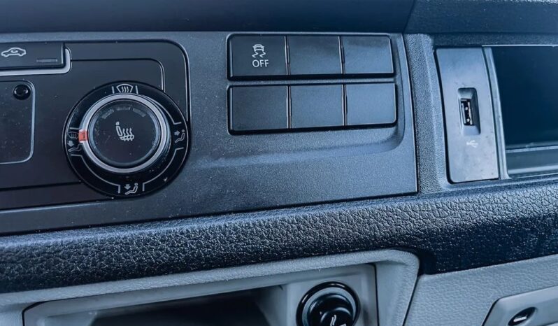 VOLKSWAGEN TRANSPORTER T6 DSG | 4×4 (stały) | Automatyczna | 150 KM | Srebrny full