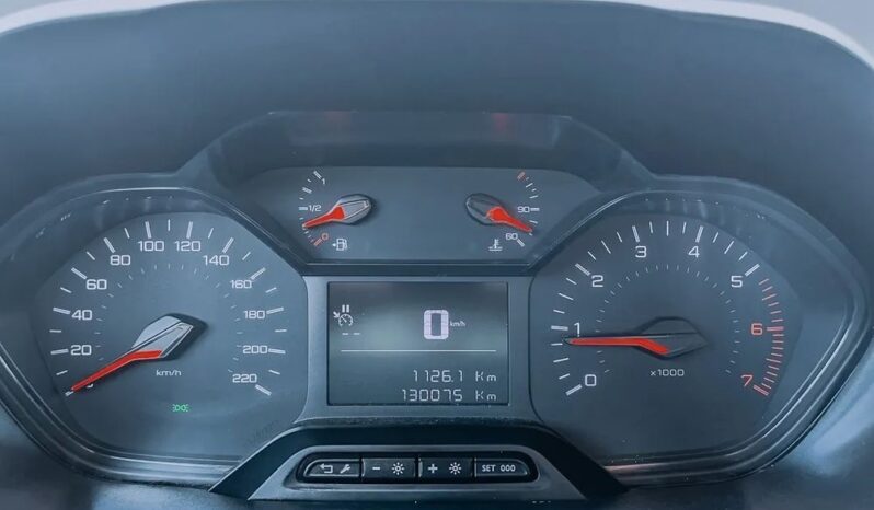 PEUGEOT Partner  | 4×4 (doł. ręcznie) | Manualna | 131 KM | Czerwony full