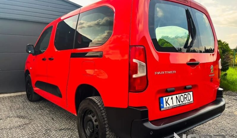 PEUGEOT Partner  | 4×4 (doł. ręcznie) | Manualna | 131 KM | Czerwony full