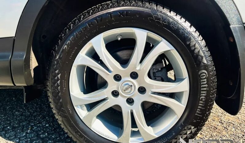 NISSAN Qashqai  | FWD (przód) | Automatyczna | 115 KM | Srebrny full