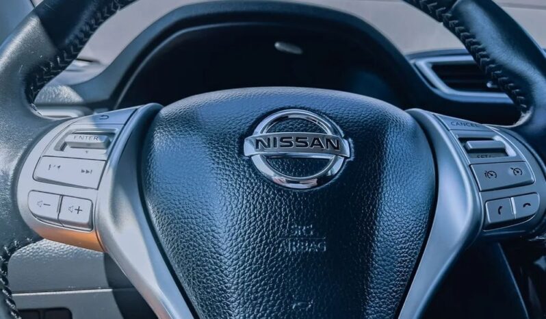 NISSAN Qashqai  | FWD (przód) | Automatyczna | 115 KM | Srebrny full