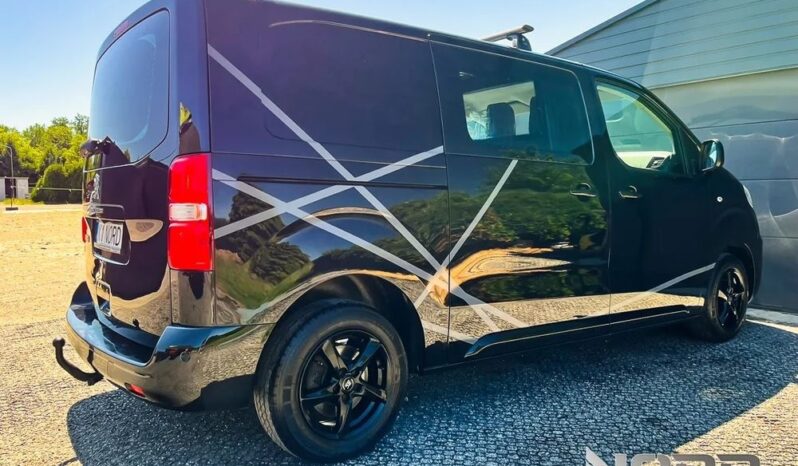 PEUGEOT Expert  | 4×4 (doł. ręcznie) | Manualna | 122 KM | Czarny full