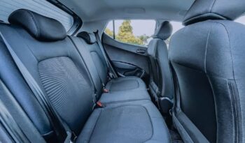 HYUNDAI i10  | FWD (przód) | Manualna | 67 KM | Srebrny full