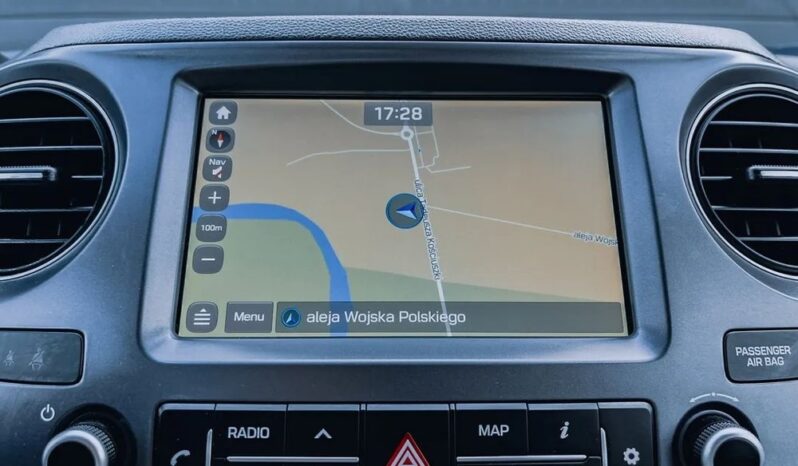 HYUNDAI i10  | FWD (przód) | Manualna | 67 KM | Srebrny full