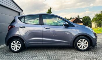 HYUNDAI i10  | FWD (przód) | Manualna | 67 KM | Srebrny full