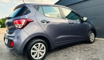 HYUNDAI i10  | FWD (przód) | Manualna | 67 KM | Srebrny full
