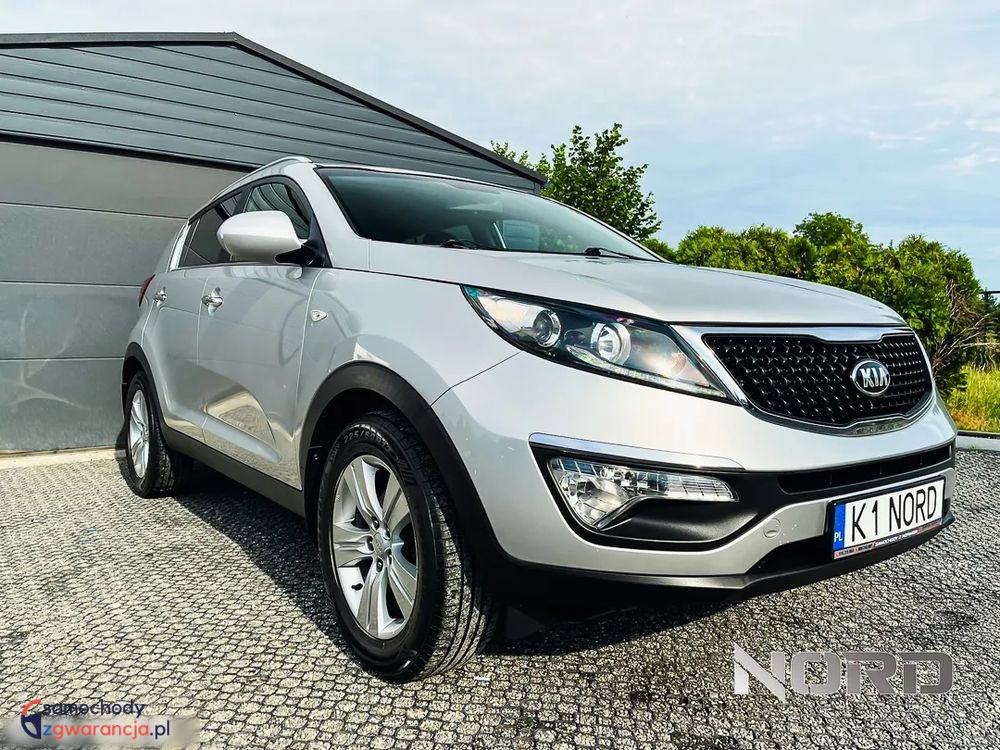 Kia Sportage  | Fwd (Przód) | Manualna | 135 Km | Srebrny