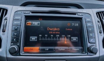 KIA Sportage  | FWD (przód) | Manualna | 135 KM | Srebrny full