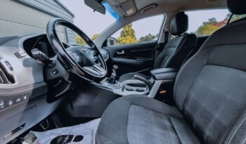 KIA Sportage  | FWD (przód) | Manualna | 135 KM | Srebrny full
