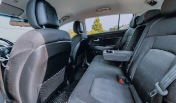 KIA Sportage  | FWD (przód) | Manualna | 135 KM | Srebrny full