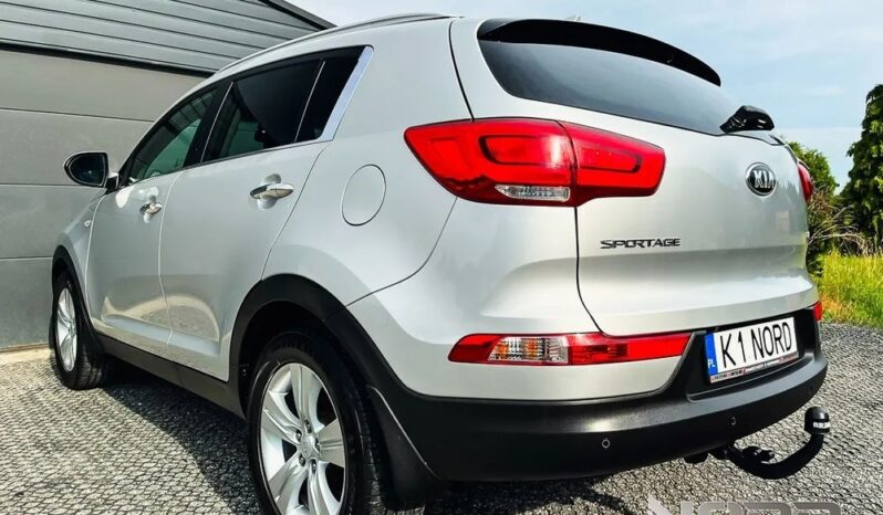 KIA Sportage  | FWD (przód) | Manualna | 135 KM | Srebrny full