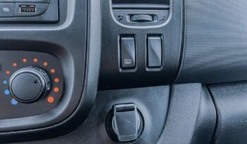OPEL Vivaro | FWD (przód) | Manualna | 145 KM | Szary full