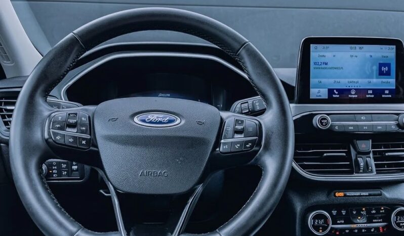 FORD Kuga  | FWD (przód) | Automatyczna | 120 KM | Granatowy full