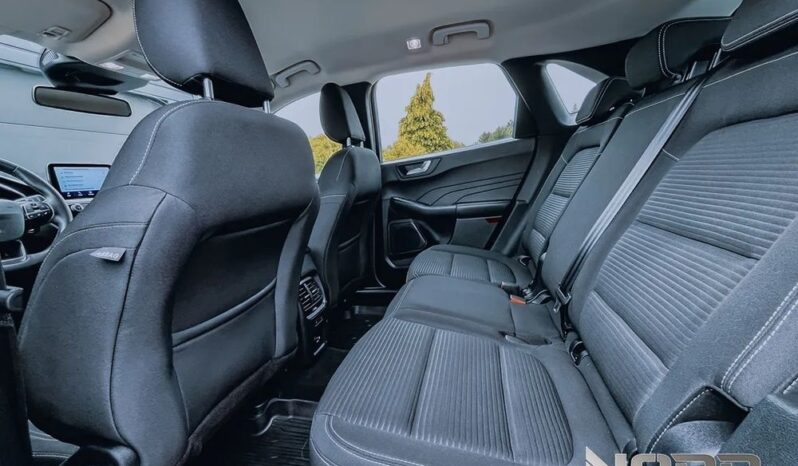 FORD Kuga  | FWD (przód) | Automatyczna | 120 KM | Granatowy full