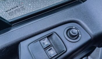 OPEL Vivaro | FWD (przód) | Manualna | 120 KM | Srebrny full