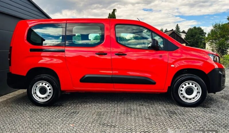 PEUGEOT Partner  | 4×4 (doł. ręcznie) | Automatyczna | 131 KM | Czerwony full