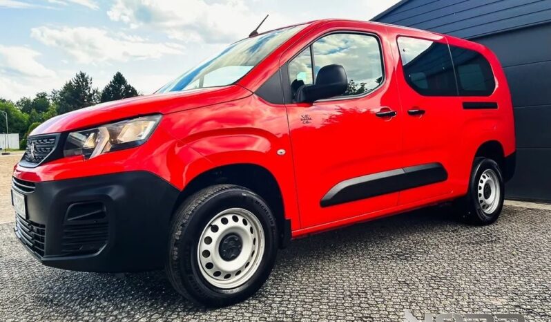 PEUGEOT Partner  | 4×4 (doł. ręcznie) | Automatyczna | 131 KM | Czerwony full