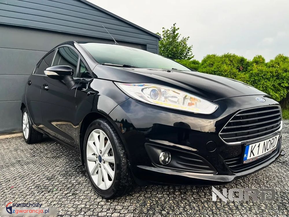 Ford Fiesta  | Fwd (Przód) | Automatyczna | 101 Km | Czarny