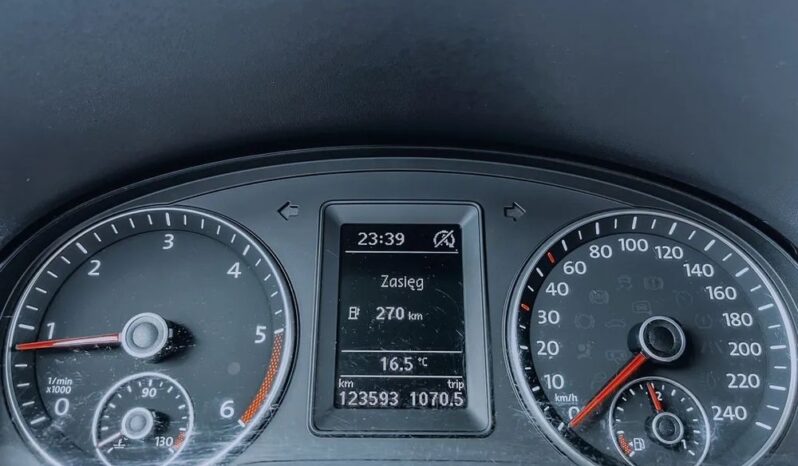 VOLKSWAGEN Caddy | FWD (przód) | Automatyczna | 102 KM | Srebrny full