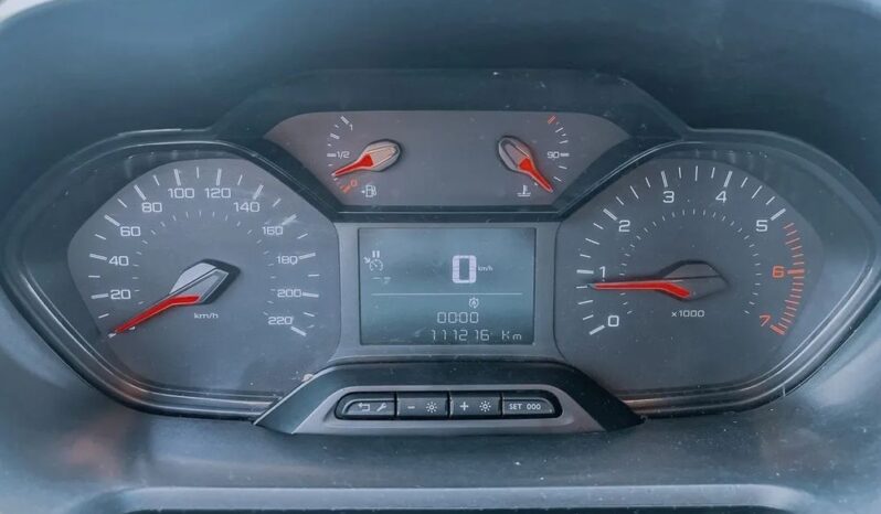 PEUGEOT Partner  | 4×4 (doł. ręcznie) | Manualna | 131 KM | Czerwony full