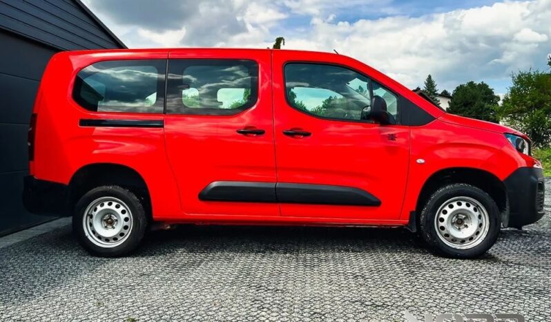 PEUGEOT Partner  | 4×4 (doł. ręcznie) | Manualna | 131 KM | Czerwony full