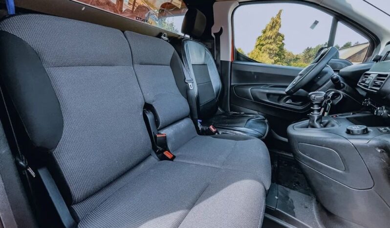 PEUGEOT Partner  | 4×4 (doł. ręcznie) | Manualna | 131 KM | Czerwony full