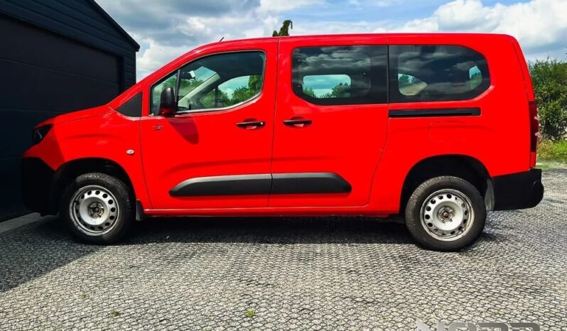 PEUGEOT Partner  | 4×4 (doł. ręcznie) | Manualna | 131 KM | Czerwony full