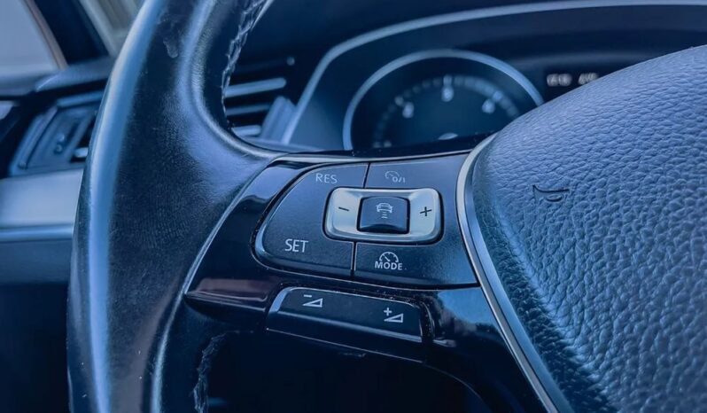 VOLKSWAGEN Passat  | 4×4 (doł. ręcznie) | Automatyczna | 190 KM | Czarny full