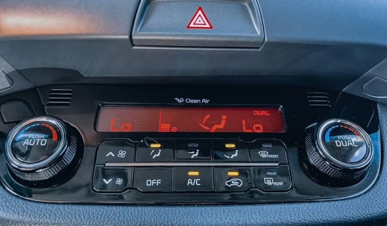 KIA Sportage  | FWD (przód) | Manualna | 135 KM | Biały full