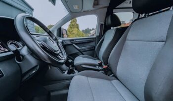 VOLKSWAGEN Caddy | 4×4 (stały) | Manualna | 122 KM | Biały full