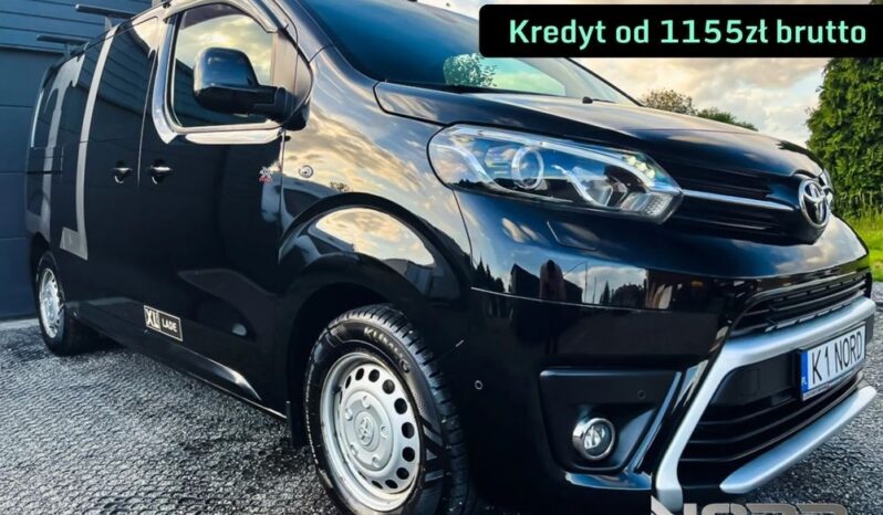 Toyota Proace | 4X4 (Doł. Ręcznie) | Manualna | 122 Km | Czarny