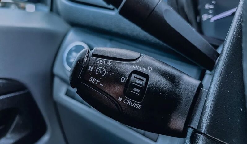 TOYOTA ProAce | 4×4 (doł. ręcznie) | Manualna | 122 KM | Czarny full