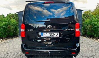 TOYOTA ProAce | 4×4 (doł. ręcznie) | Manualna | 122 KM | Czarny full