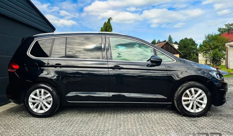 VOLKSWAGEN Touran  | FWD (przód) | Manualna | 150 KM | Czarny full