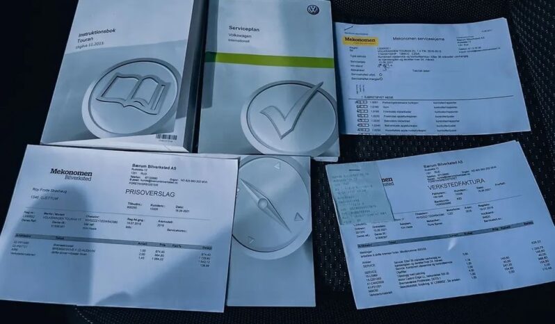 VOLKSWAGEN Touran  | FWD (przód) | Manualna | 150 KM | Czarny full