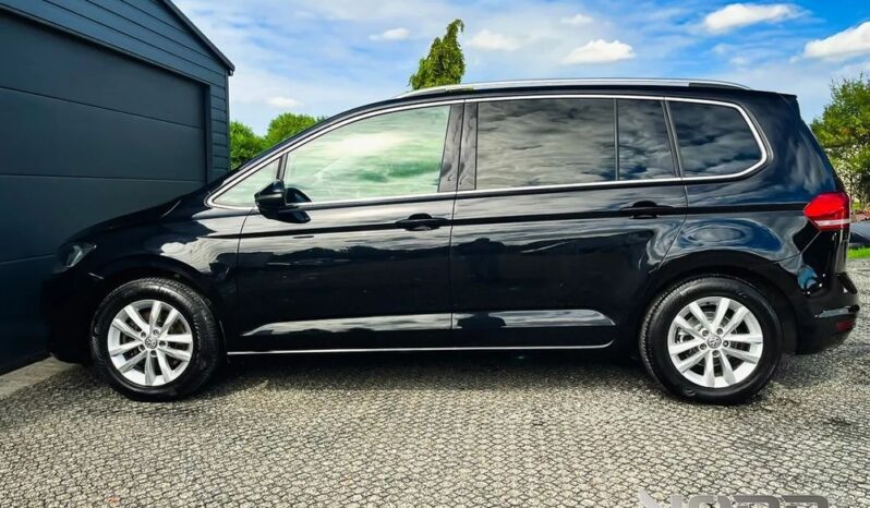 VOLKSWAGEN Touran  | FWD (przód) | Manualna | 150 KM | Czarny full