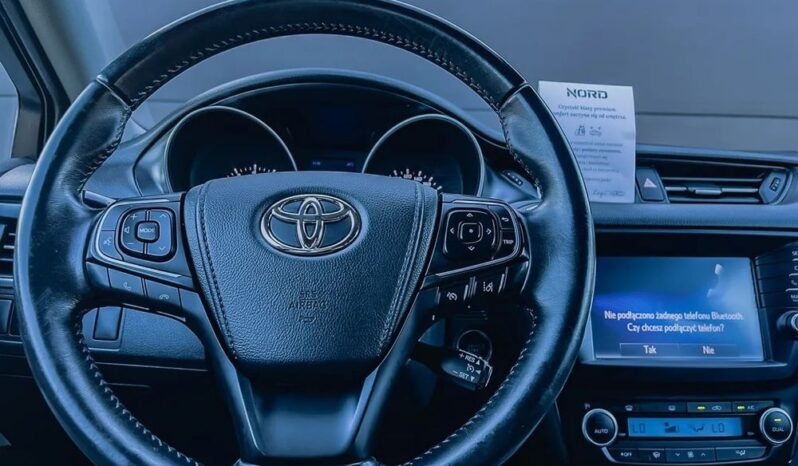 TOYOTA Avensis  | FWD (przód) | Automatyczna | 147 KM | Szary full