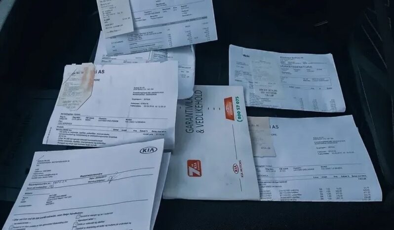 KIA Ceed  | FWD (przód) | Manualna | 135 KM | Czerwony full