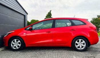 KIA Ceed  | FWD (przód) | Manualna | 135 KM | Czerwony full
