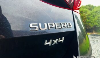 Skoda Superb | 4×4 (stały) | Automatyczna | 280 KM | Czarny full
