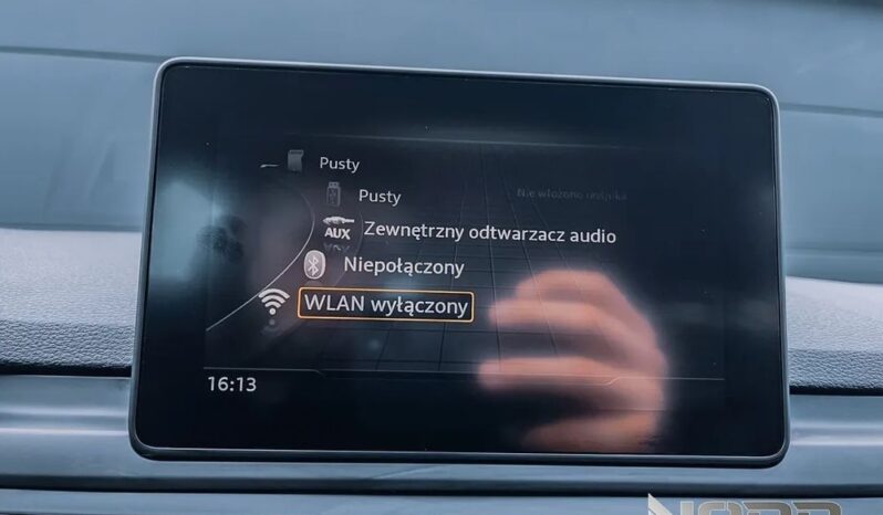 AUDI A4  | FWD (przód) | Manualna | 150 KM | Srebrny full