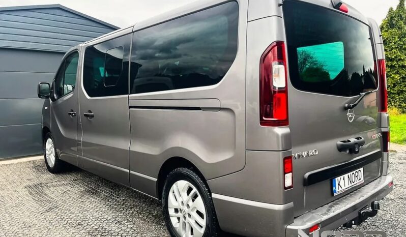 OPEL Vivaro | FWD (przód) | Manualna | 145 KM | Szary full