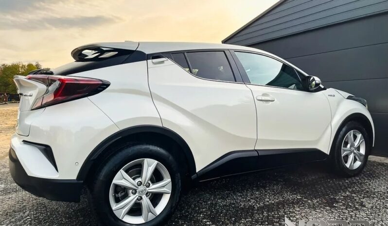 TOYOTA C-HR | FWD (przód) | Automatyczna | 122 KM | Biały full