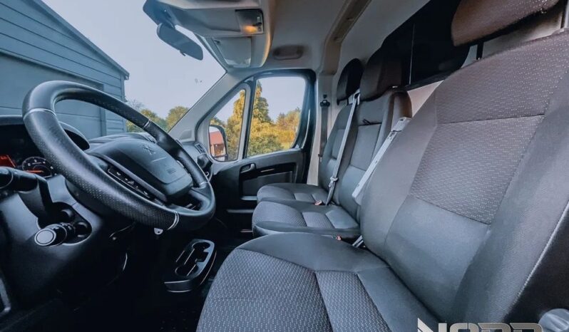 Peugeot Boxer | FWD (przód) | Manualna | 165 KM | Czarny full