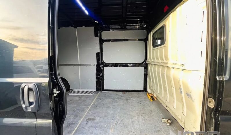 Peugeot Boxer | FWD (przód) | Manualna | 165 KM | Czarny full
