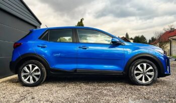 KIA Stonic  | FWD (przód) | Manualna | 100 KM | Niebieski full